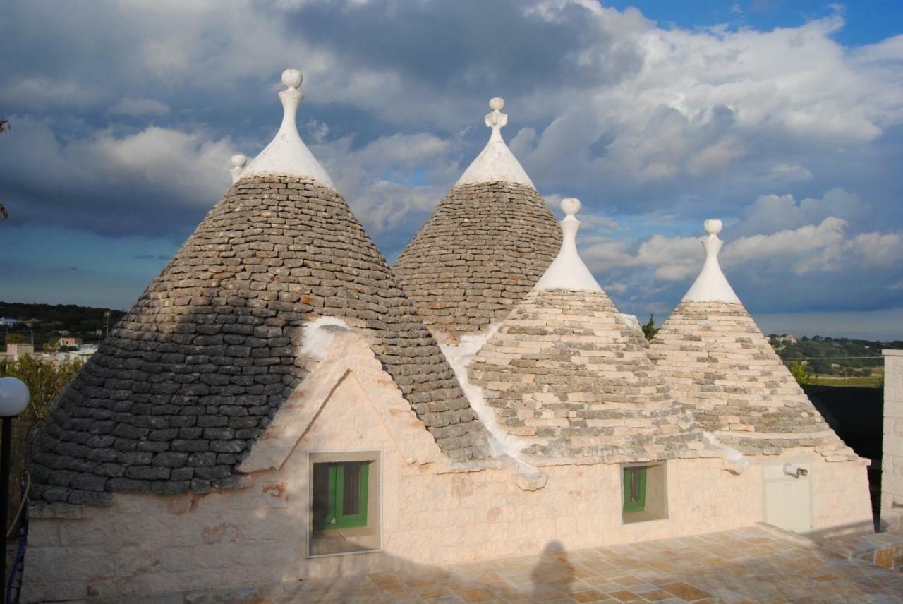 Trullo Le Tre Sorelle Cisternino Exterior photo